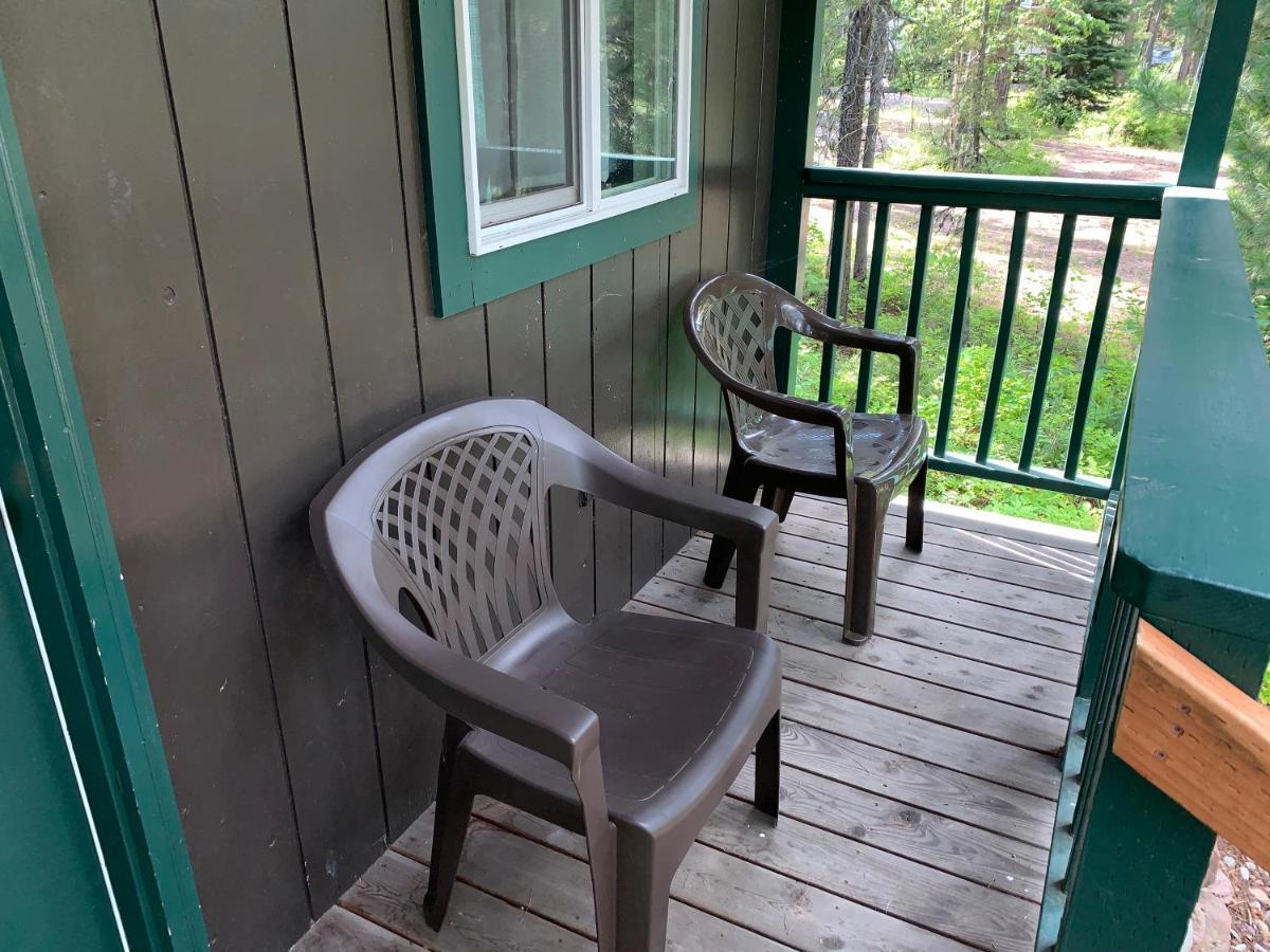 Glacier Haven Inn Pinnacle Exterior foto